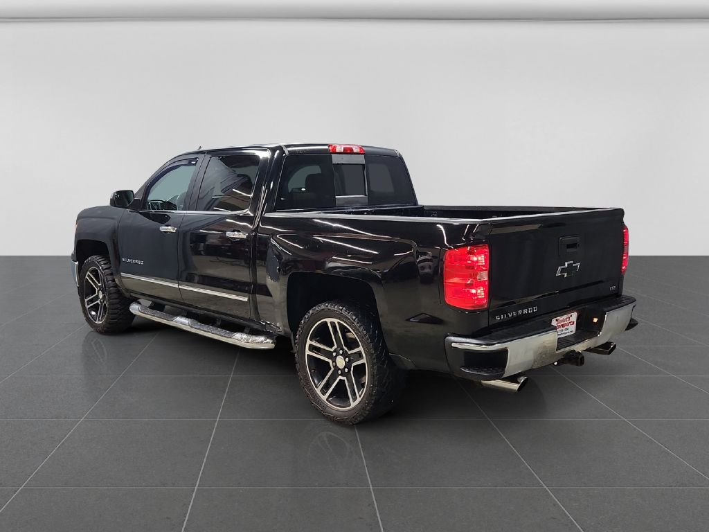 Photo 3 of this CHEVROLET SILVERADO 1500