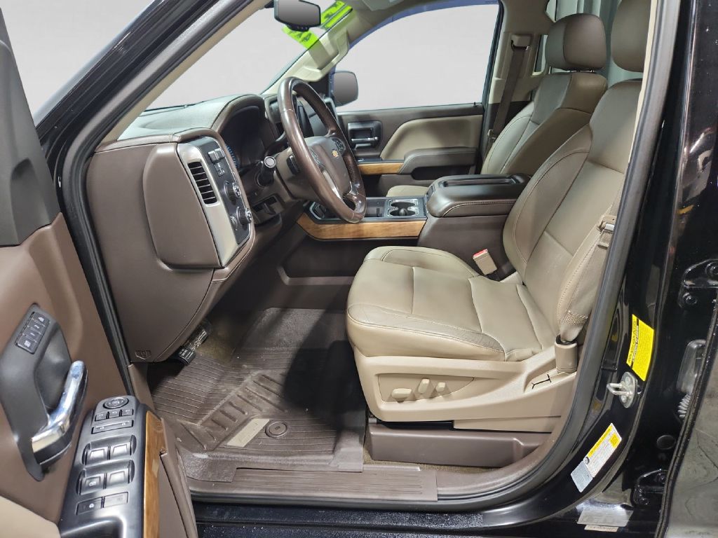 Photo 10 of this CHEVROLET SILVERADO 1500