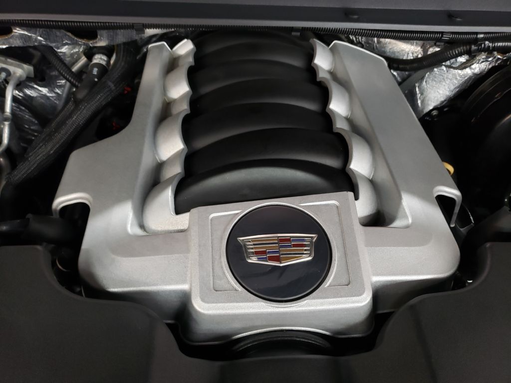 Photo 2 of this CADILLAC ESCALADE
