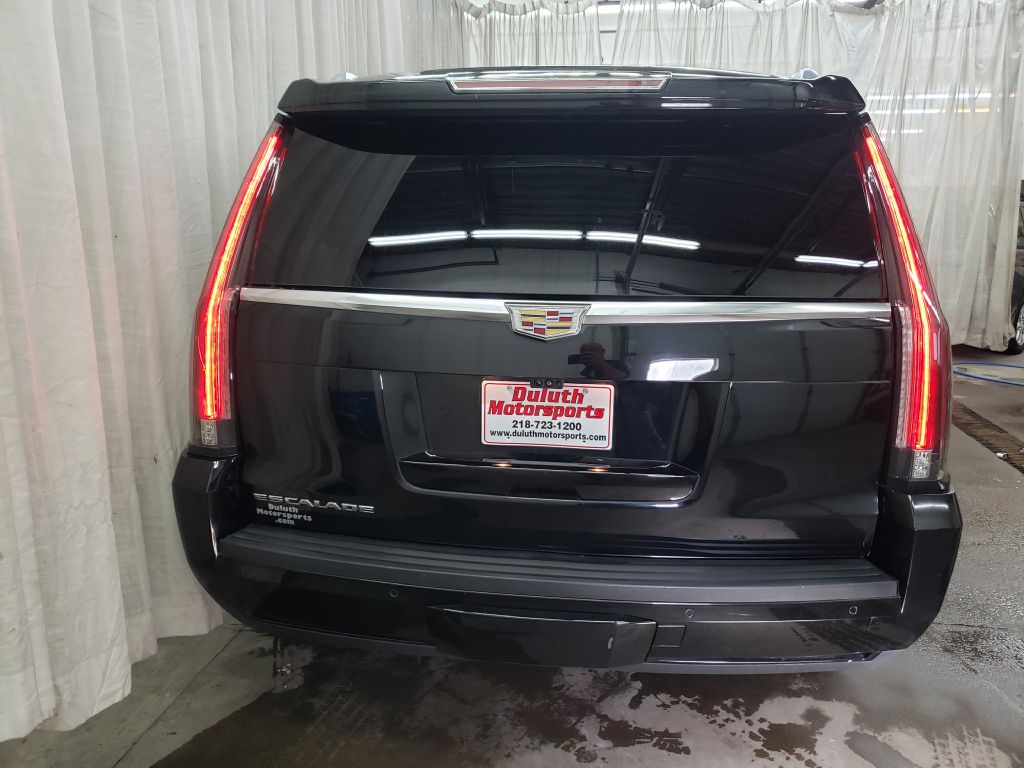 Photo 7 of this CADILLAC ESCALADE