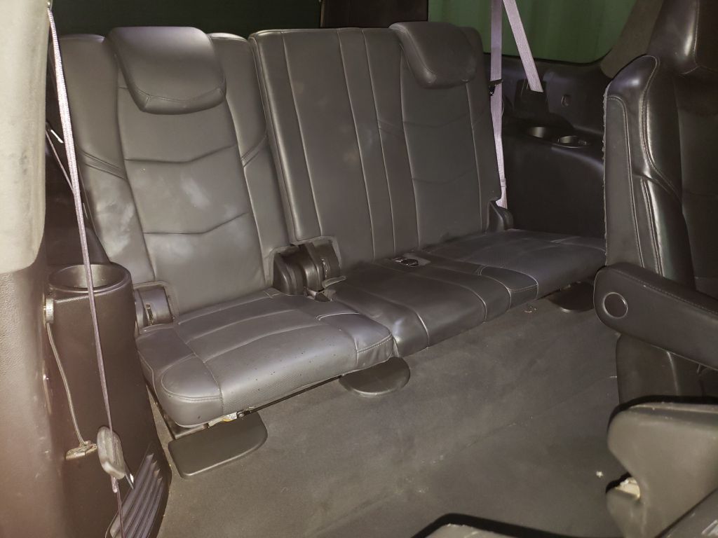 Photo 19 of this CADILLAC ESCALADE