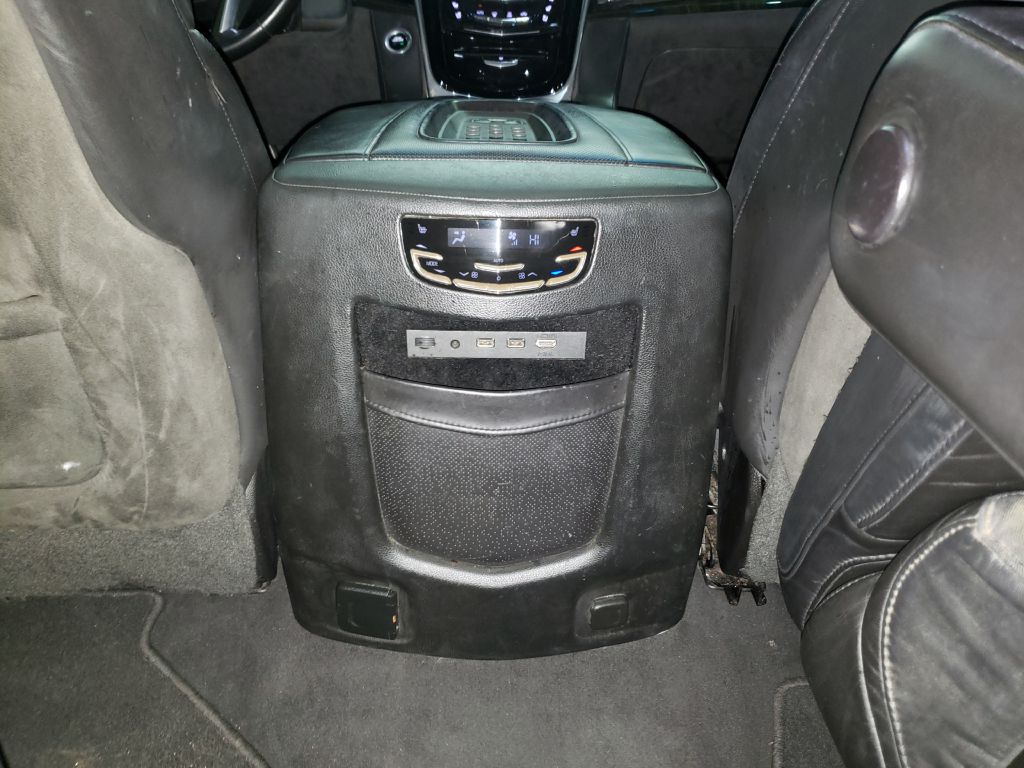 Photo 22 of this CADILLAC ESCALADE