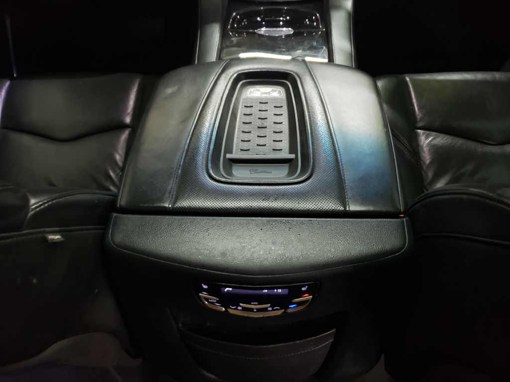 Photo 28 of this CADILLAC ESCALADE