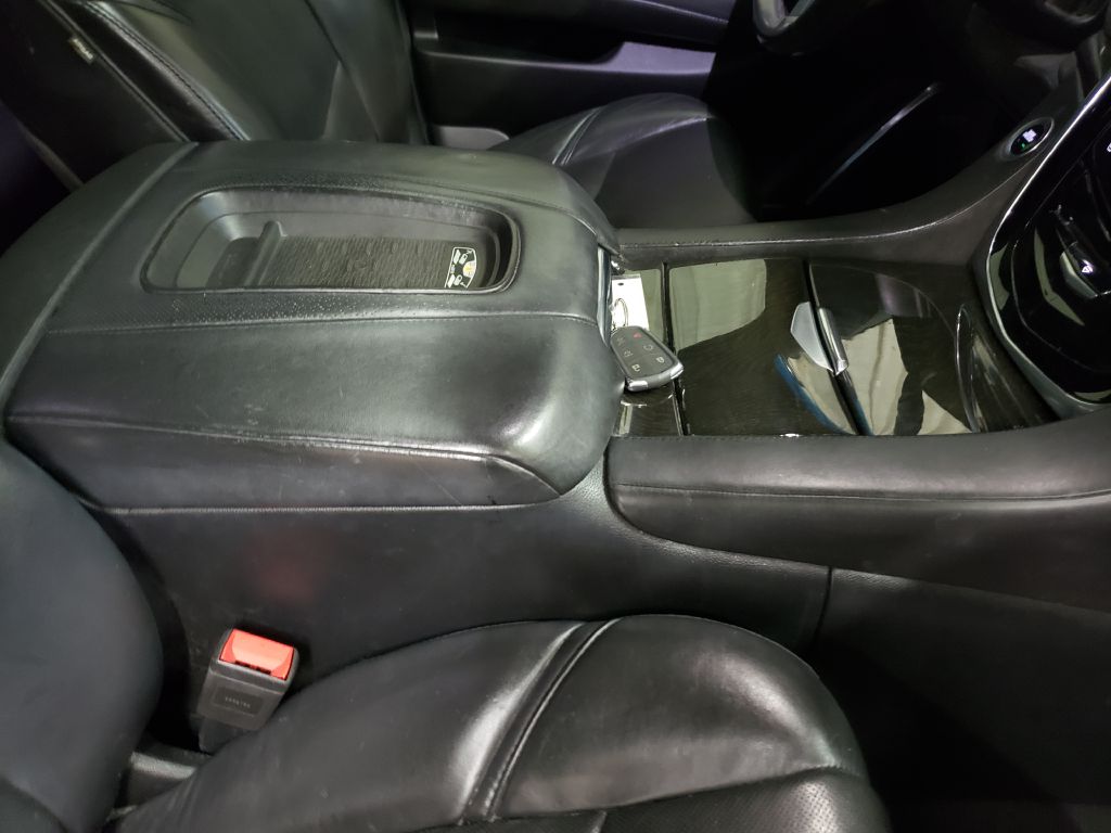 Photo 36 of this CADILLAC ESCALADE