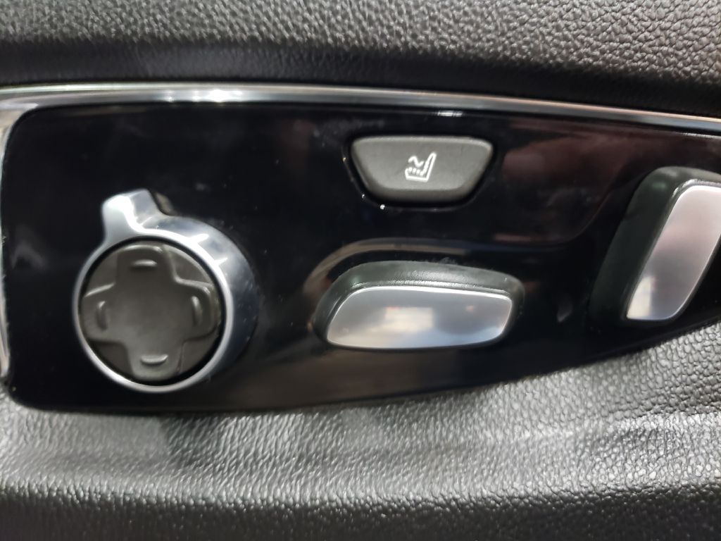 Photo 55 of this CADILLAC ESCALADE