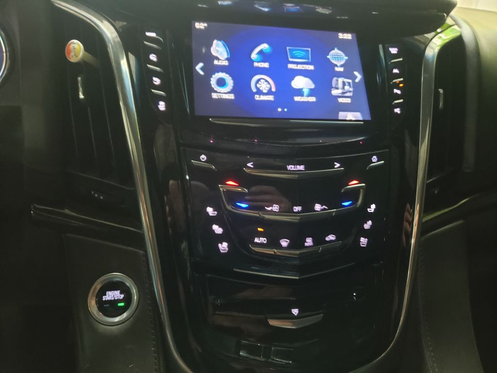 Photo 66 of this CADILLAC ESCALADE