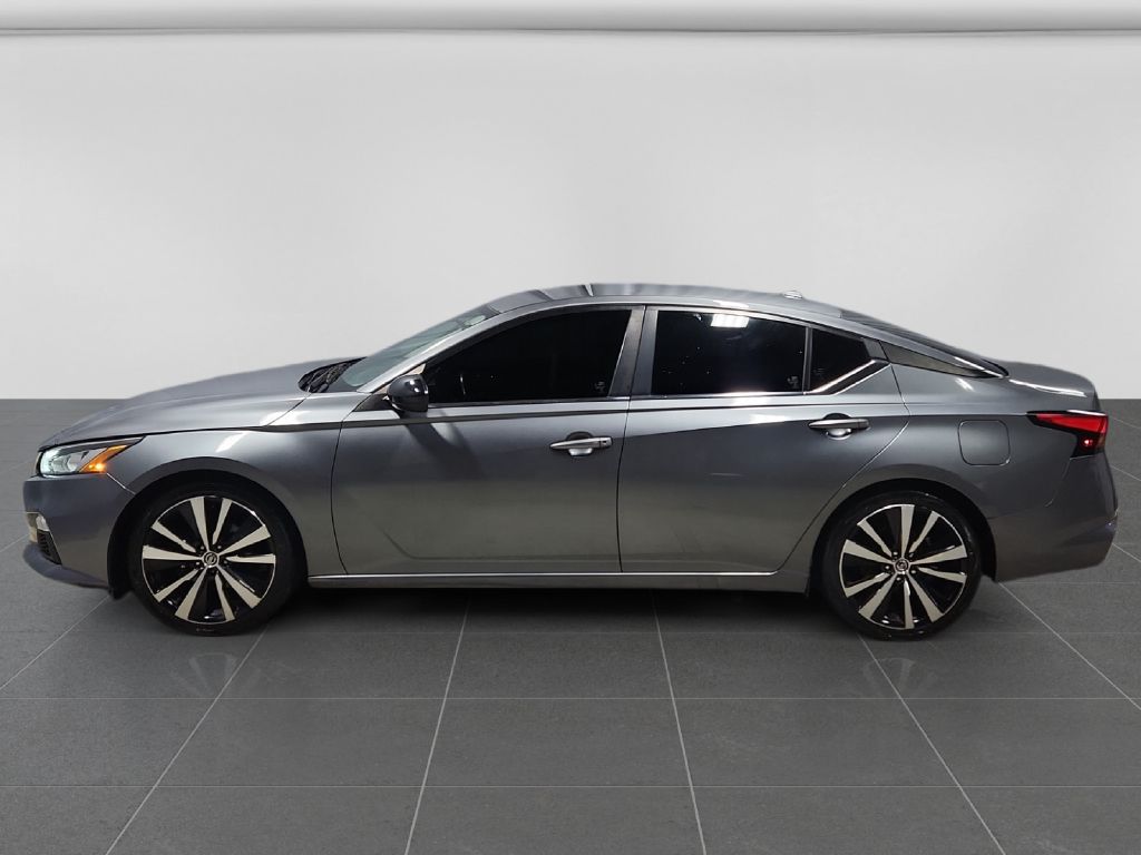 Photo 2 of this NISSAN ALTIMA