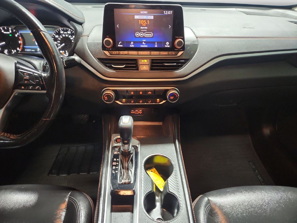 Photo 12 of this NISSAN ALTIMA