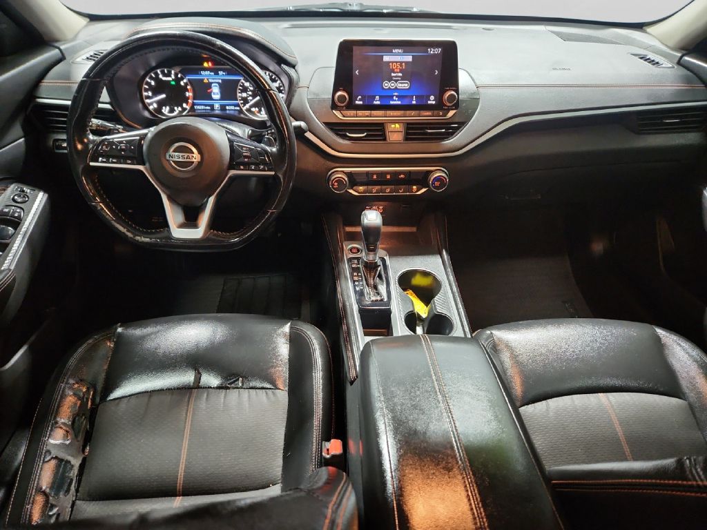 Photo 14 of this NISSAN ALTIMA