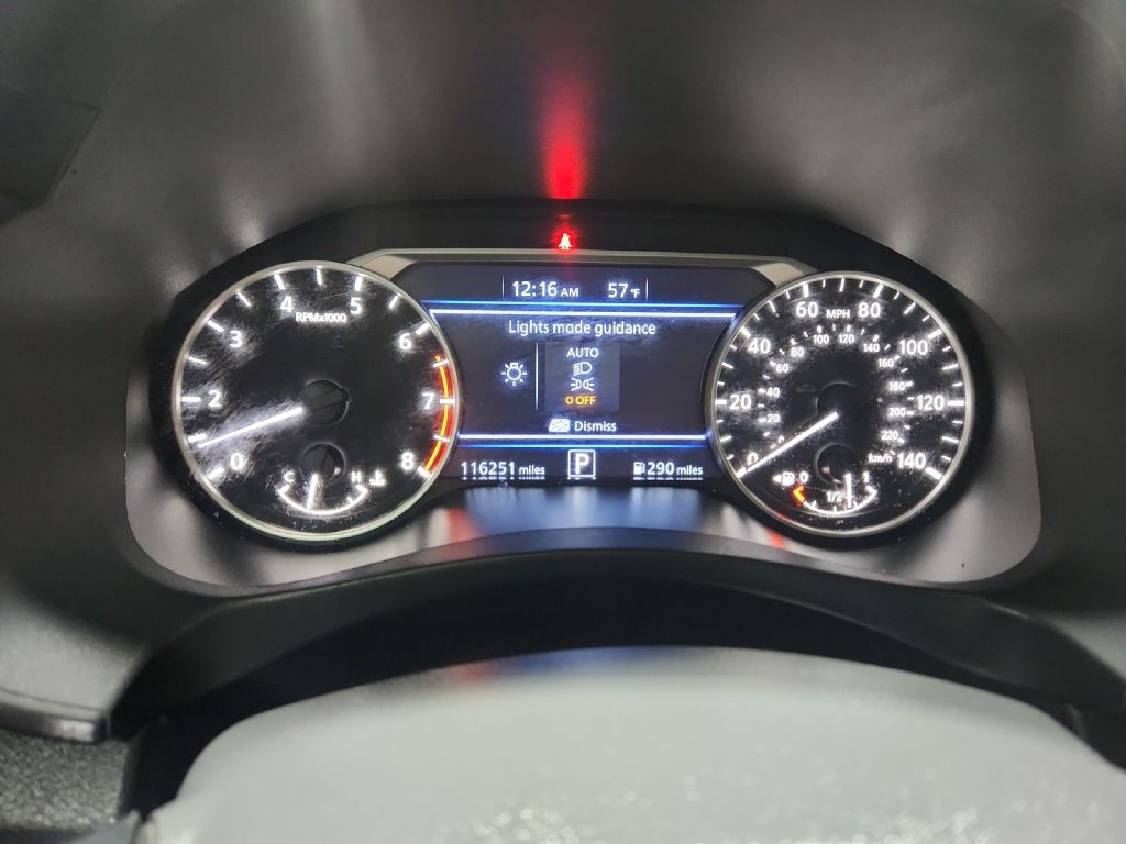 Photo 16 of this NISSAN ALTIMA