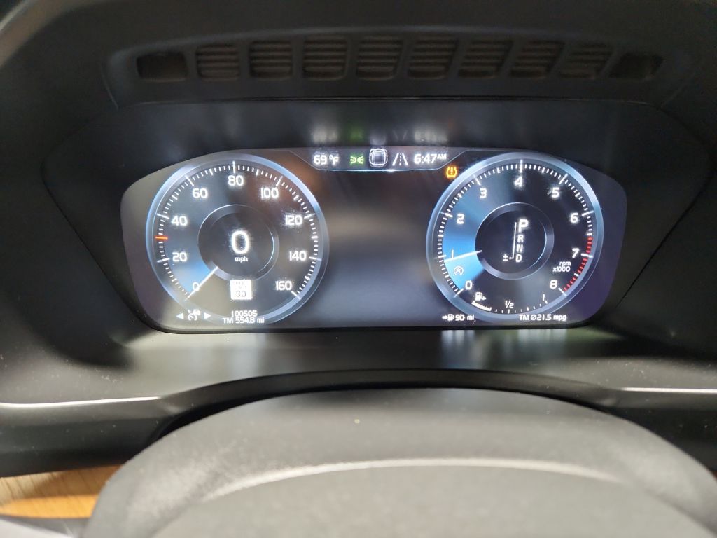 Photo 16 of this VOLVO XC90