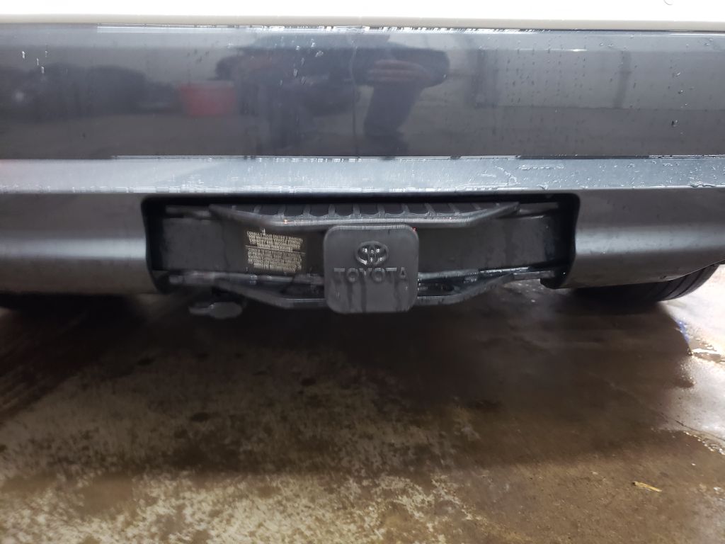 Photo 2 of this TOYOTA HIGHLANDER