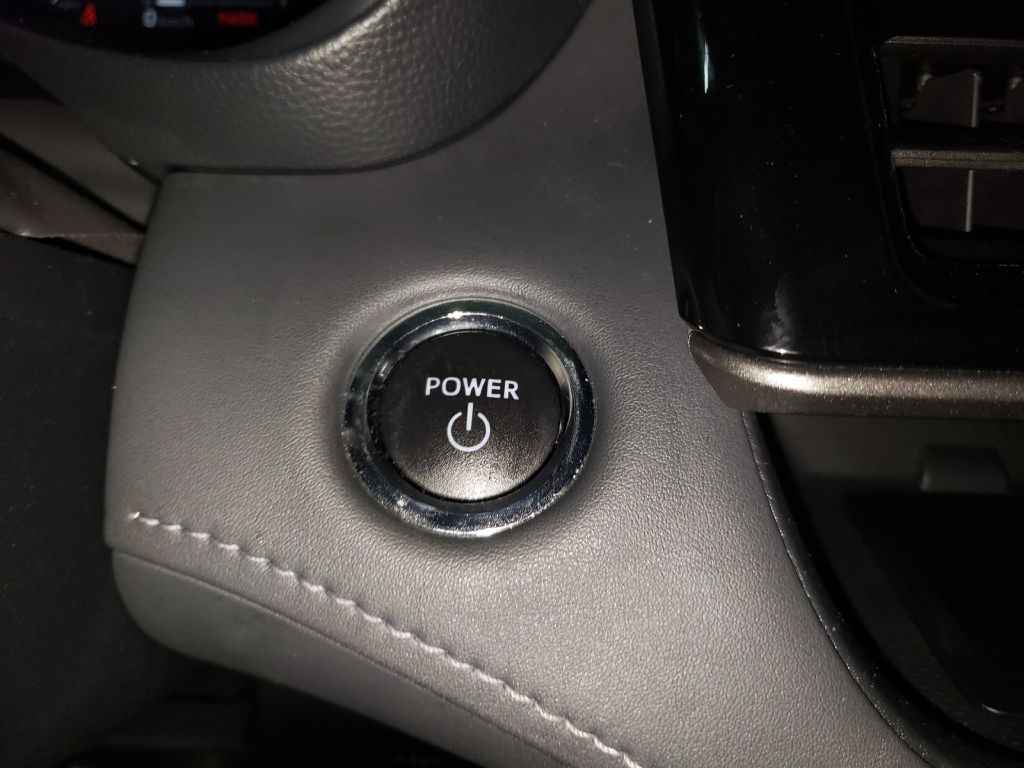 Photo 55 of this TOYOTA HIGHLANDER