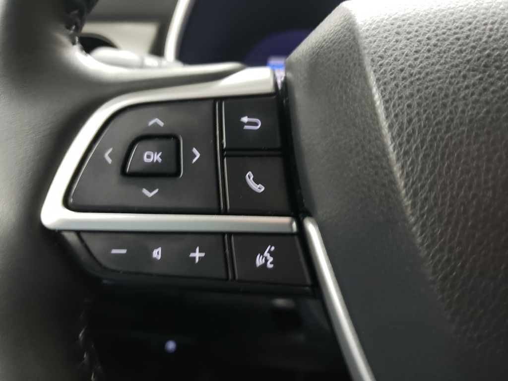 Photo 57 of this TOYOTA HIGHLANDER