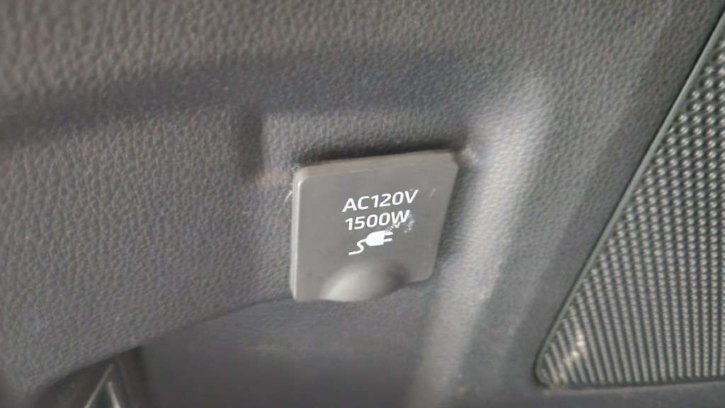 Photo 81 of this TOYOTA HIGHLANDER