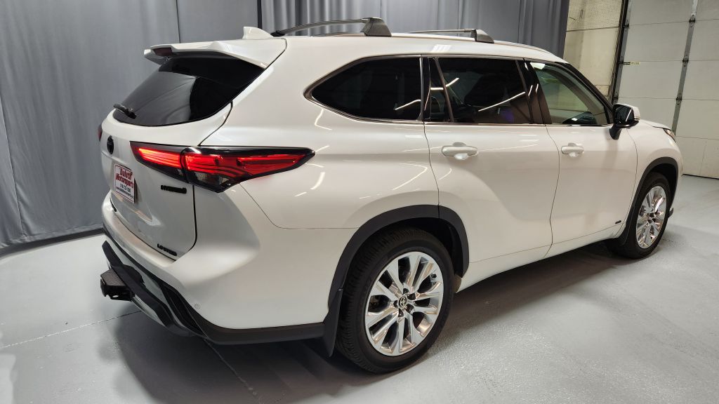 Photo 104 of this TOYOTA HIGHLANDER