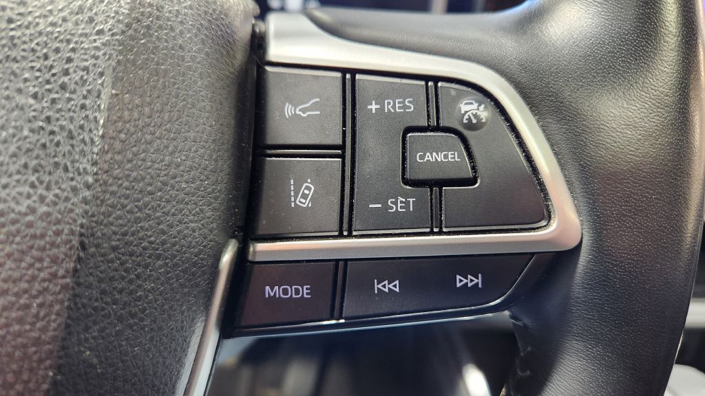 Photo 131 of this TOYOTA HIGHLANDER