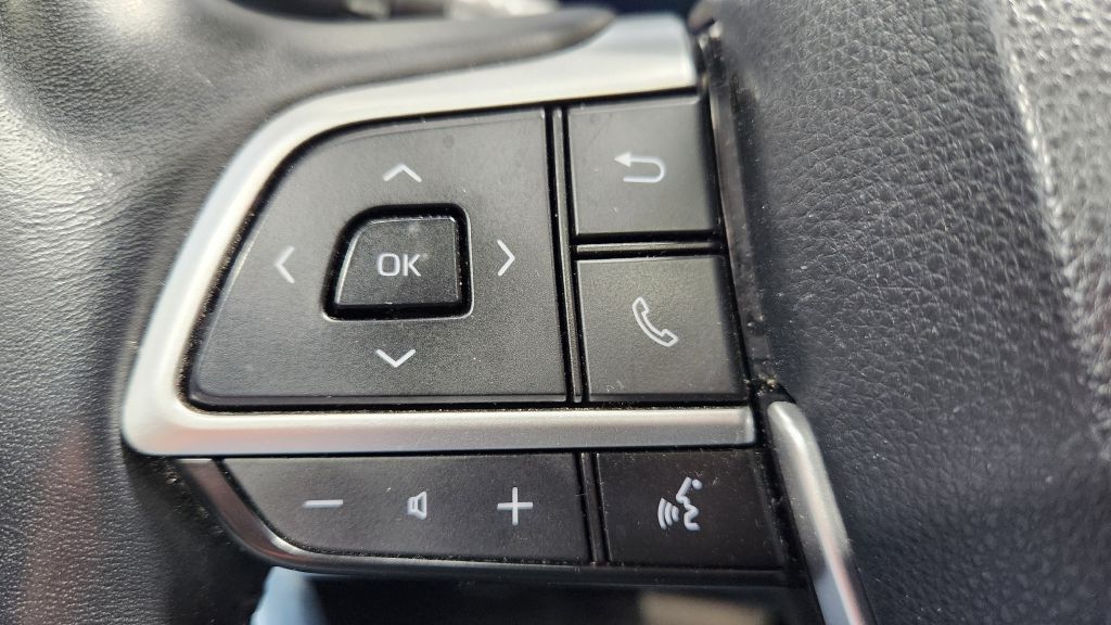 Photo 132 of this TOYOTA HIGHLANDER