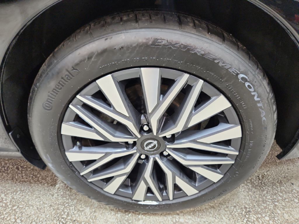 Photo 28 of this NISSAN ALTIMA