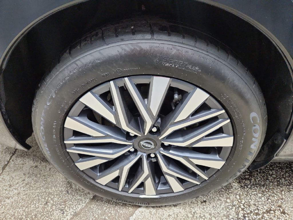 Photo 29 of this NISSAN ALTIMA
