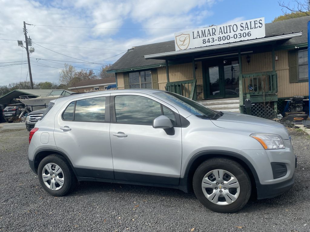 Photo 5 of this CHEVROLET TRAX