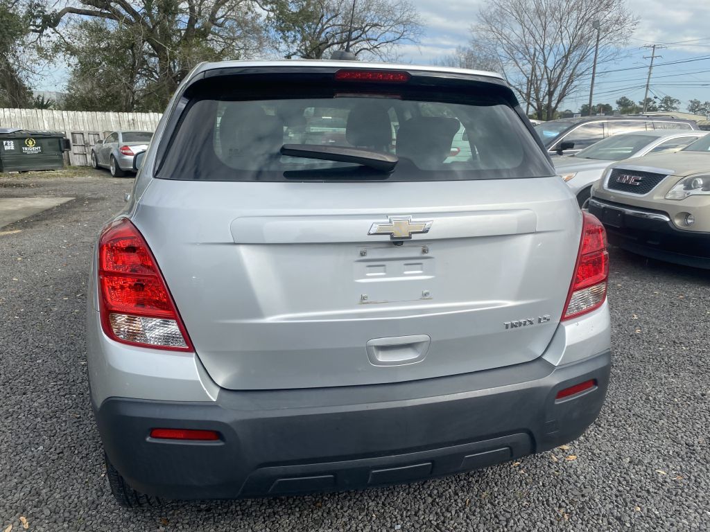 Photo 7 of this CHEVROLET TRAX