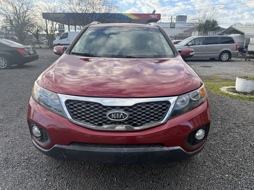 Photo 2 of this KIA SORENTO