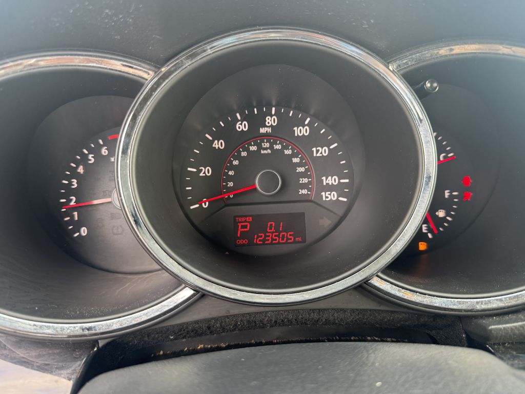 Photo 15 of this KIA SORENTO