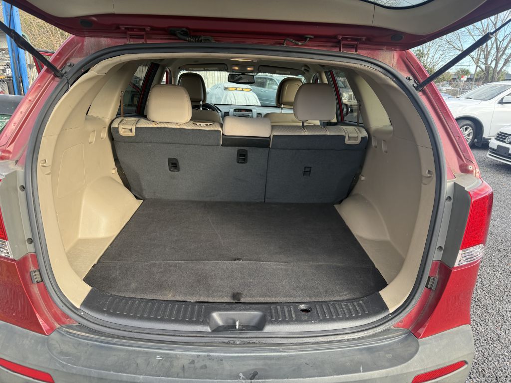 Photo 16 of this KIA SORENTO