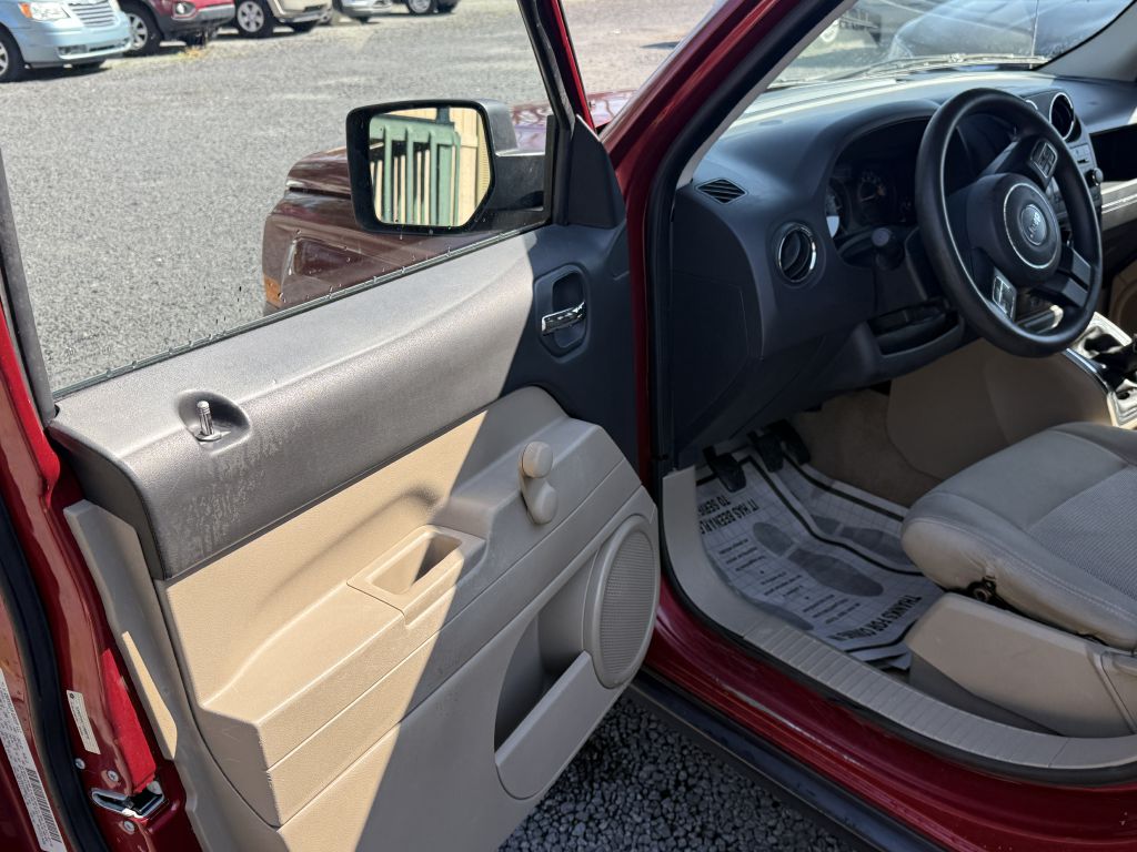 Photo 9 of this JEEP PATRIOT