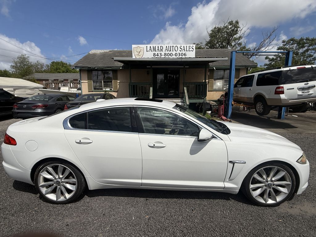 Photo 4 of this JAGUAR XF