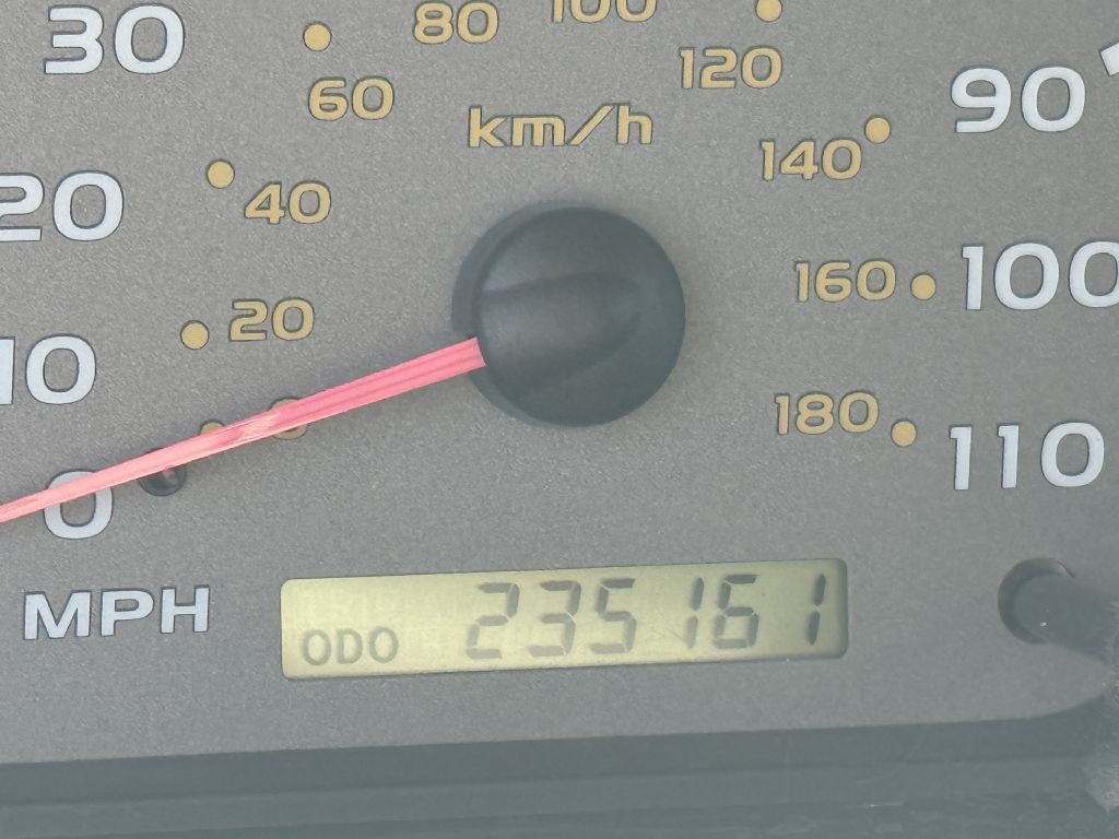 Photo 15 of this TOYOTA SEQUOIA