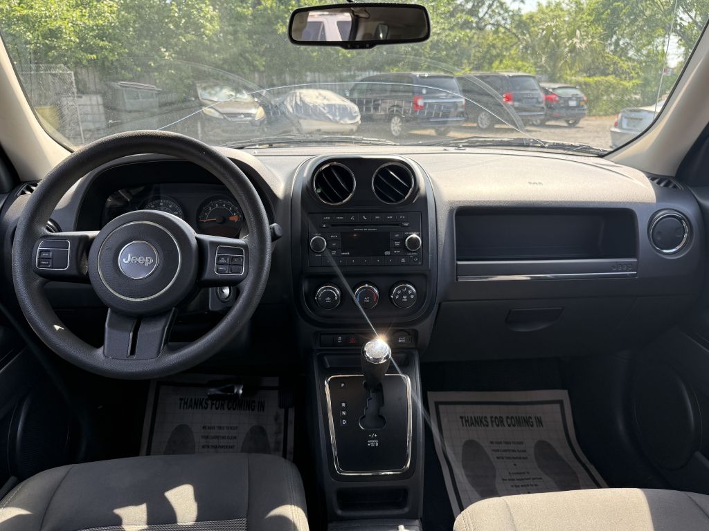 Photo 14 of this JEEP PATRIOT