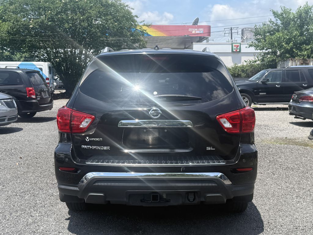 Photo 6 of this NISSAN PATHFINDER