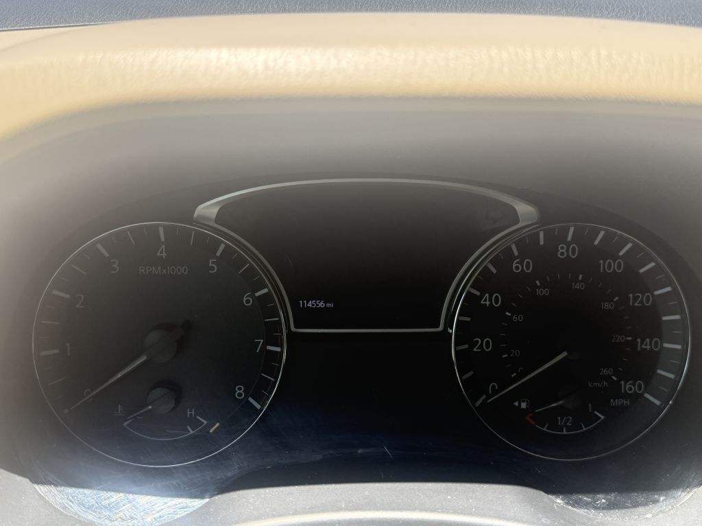 Photo 15 of this NISSAN PATHFINDER