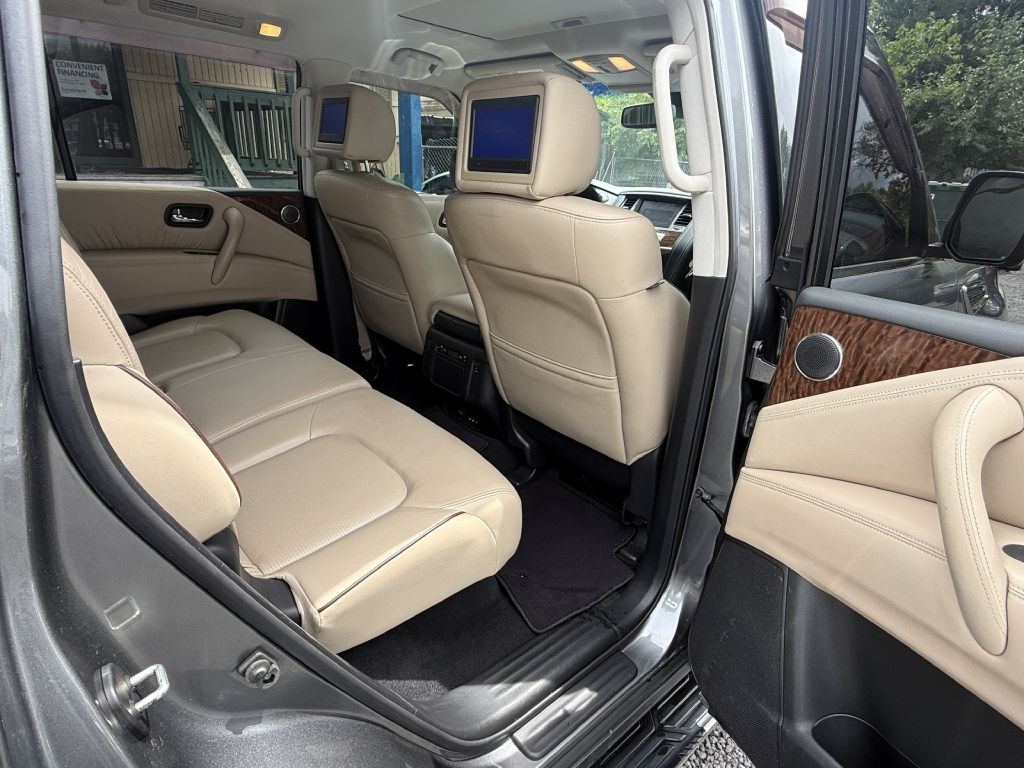 Photo 13 of this NISSAN ARMADA
