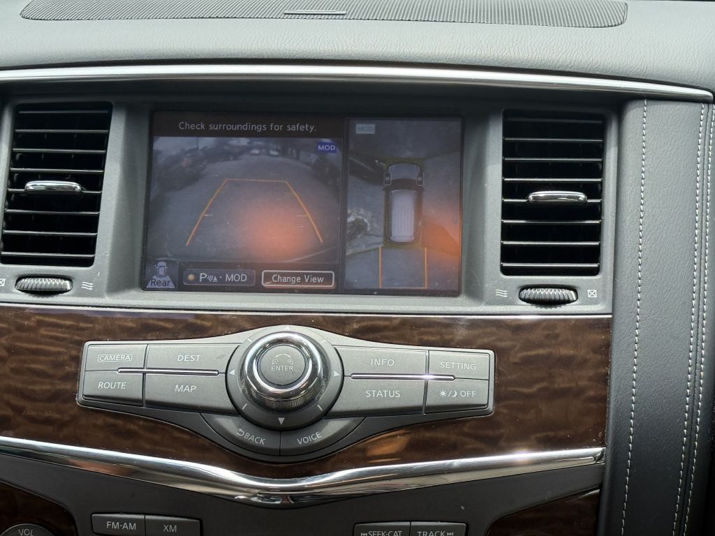 Photo 16 of this NISSAN ARMADA