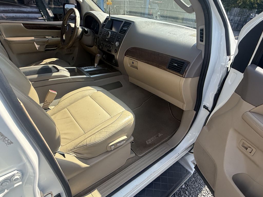 Photo 13 of this NISSAN ARMADA