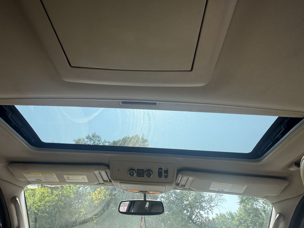 Photo 15 of this NISSAN ARMADA