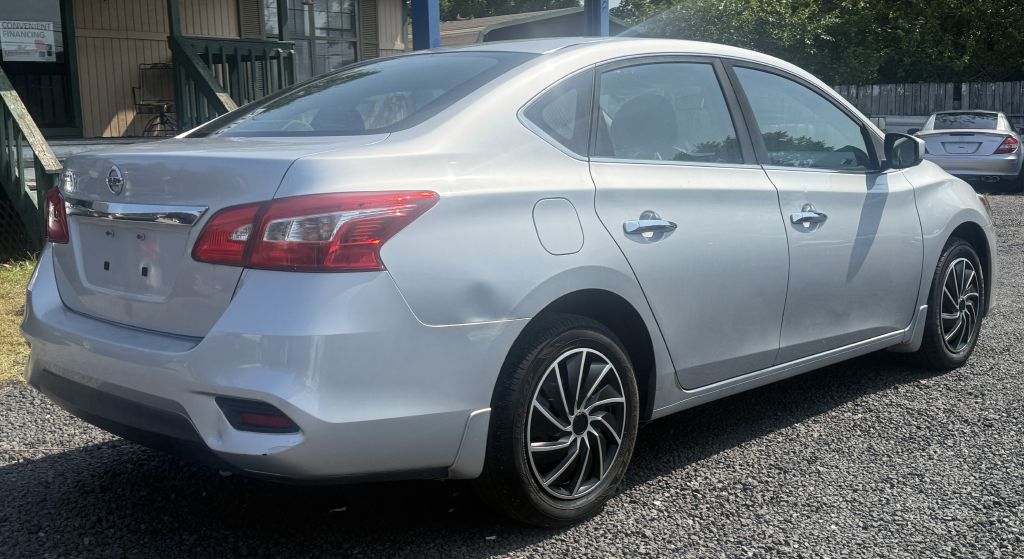 Photo 5 of this NISSAN SENTRA