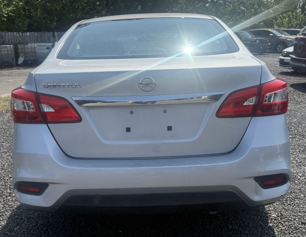 Photo 6 of this NISSAN SENTRA