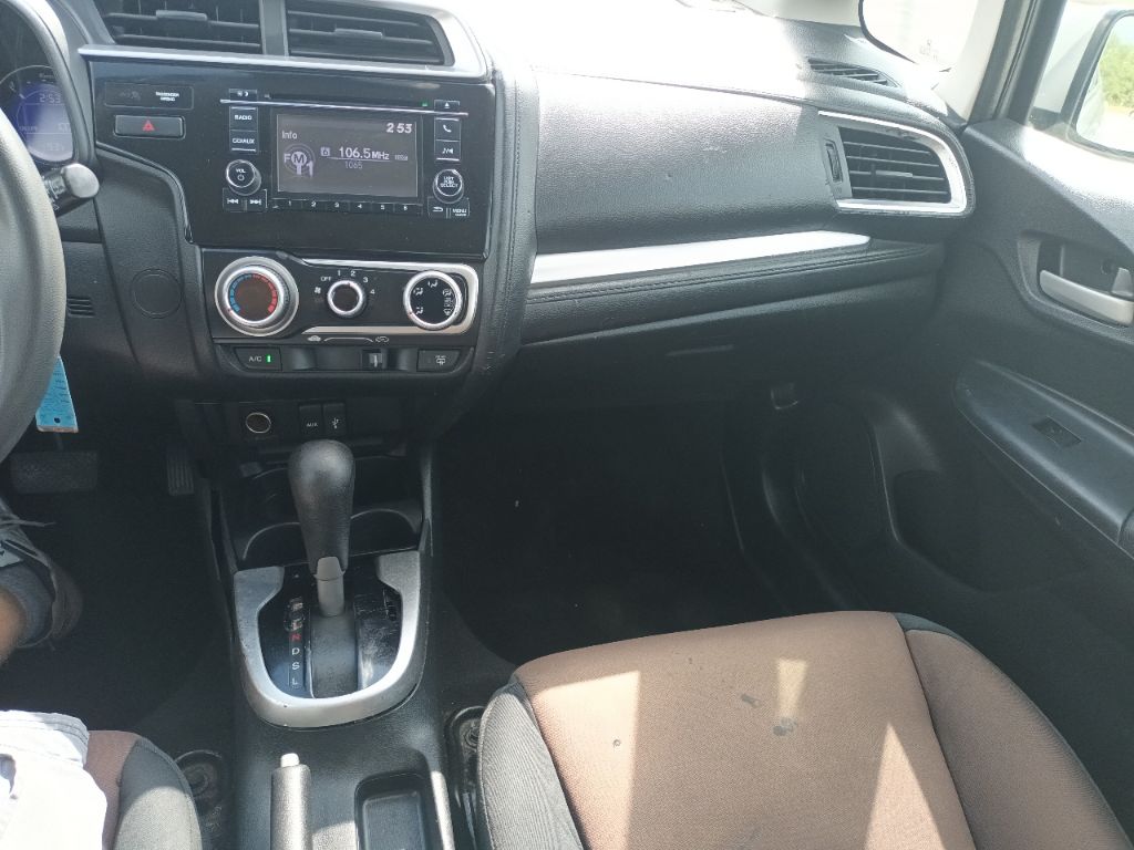 Photo 10 of this HONDA FIT