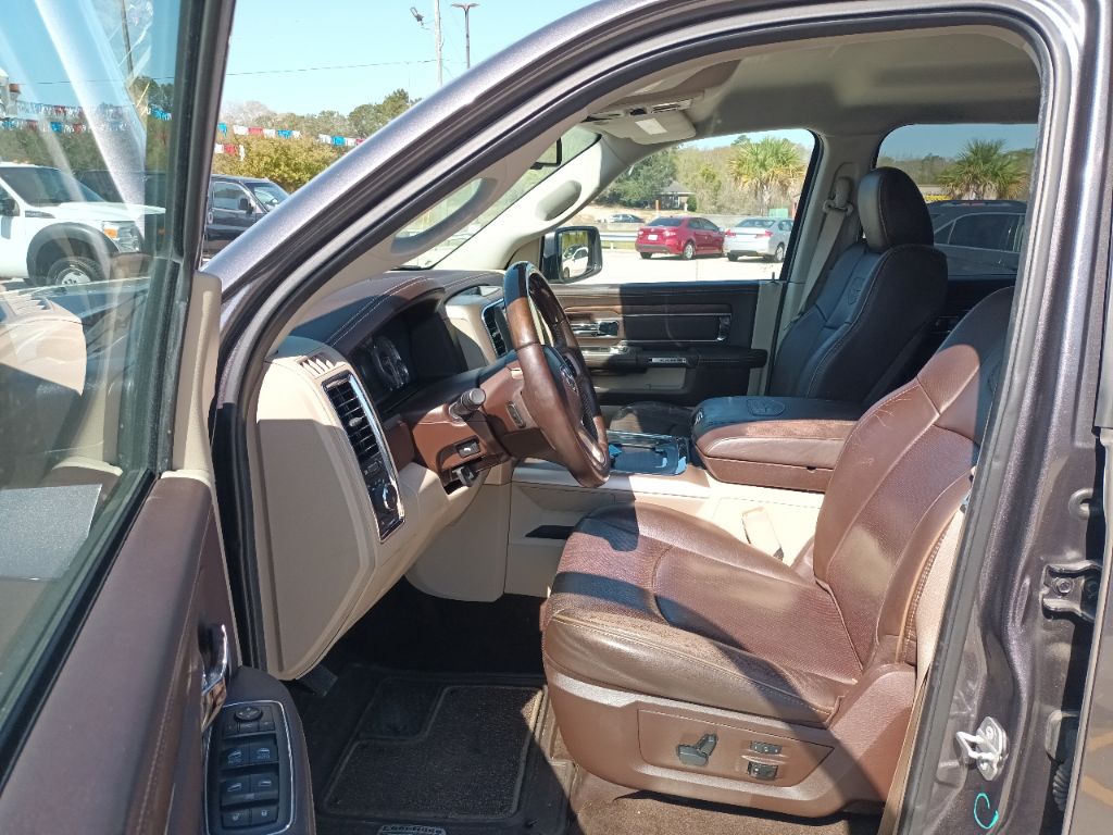 Photo 8 of this RAM 1500 LONGHORN