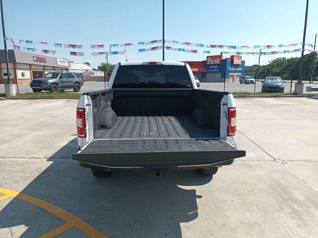 Photo 17 of this FORD F150