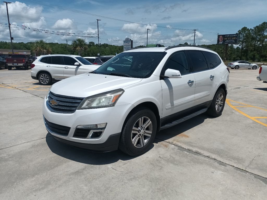 Photo 5 of this CHEVROLET TRAVERSE