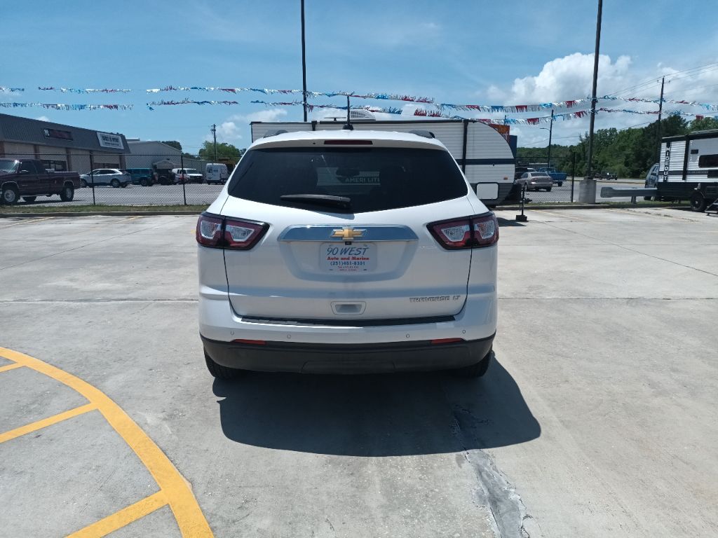 Photo 6 of this CHEVROLET TRAVERSE