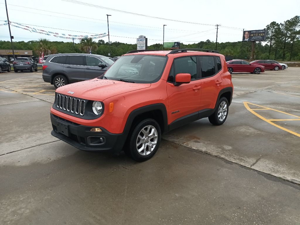 Photo 4 of this JEEP RENEGADE