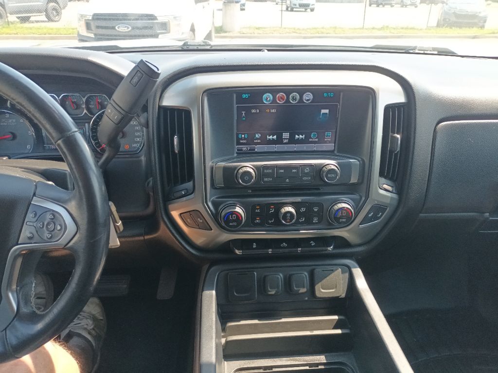 Photo 11 of this CHEVROLET SILVERADO 1500