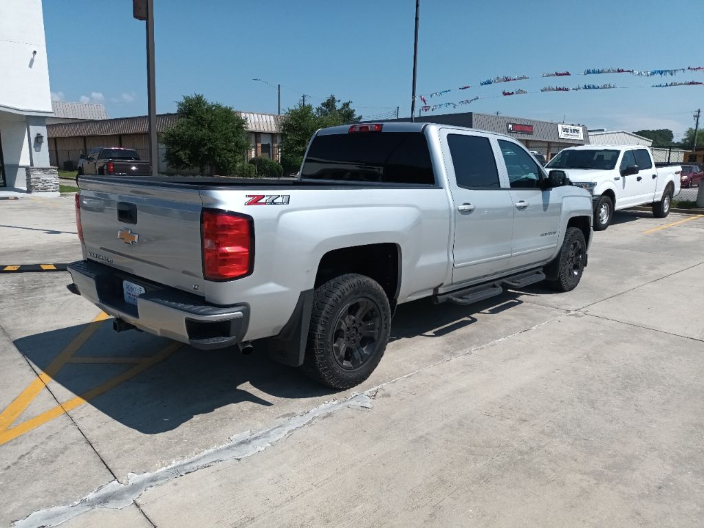 Photo 3 of this CHEVROLET SILVERADO 1500