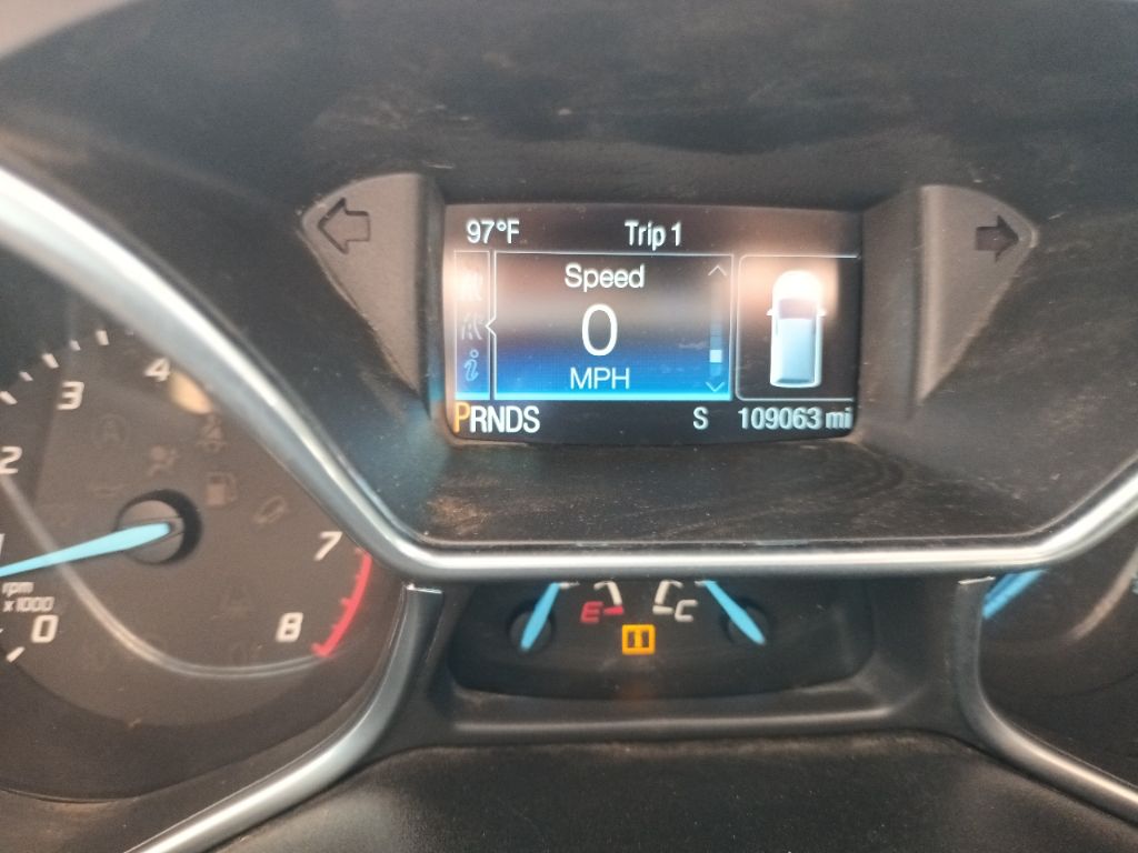 Photo 13 of this FORD TRANSIT CONNECT